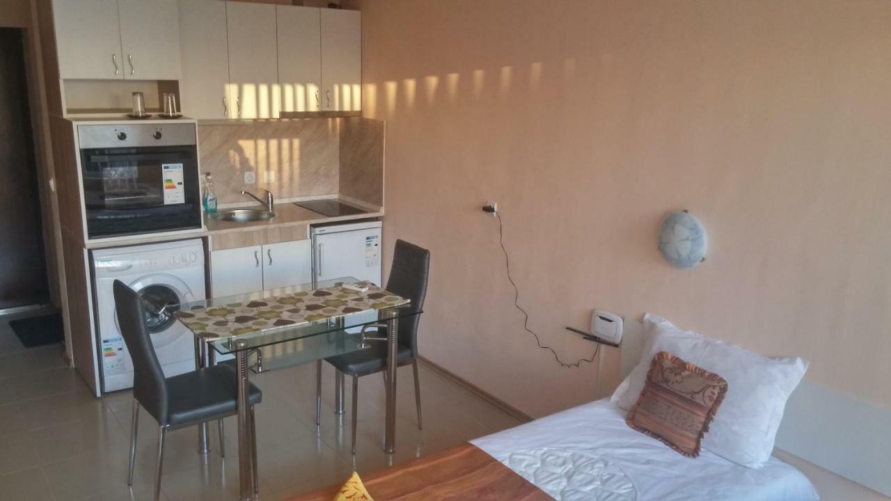 Студио Алекс Варна Varna Exterior foto