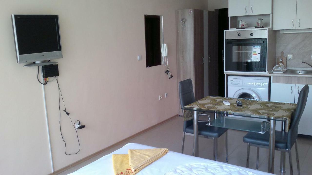 Студио Алекс Варна Varna Exterior foto